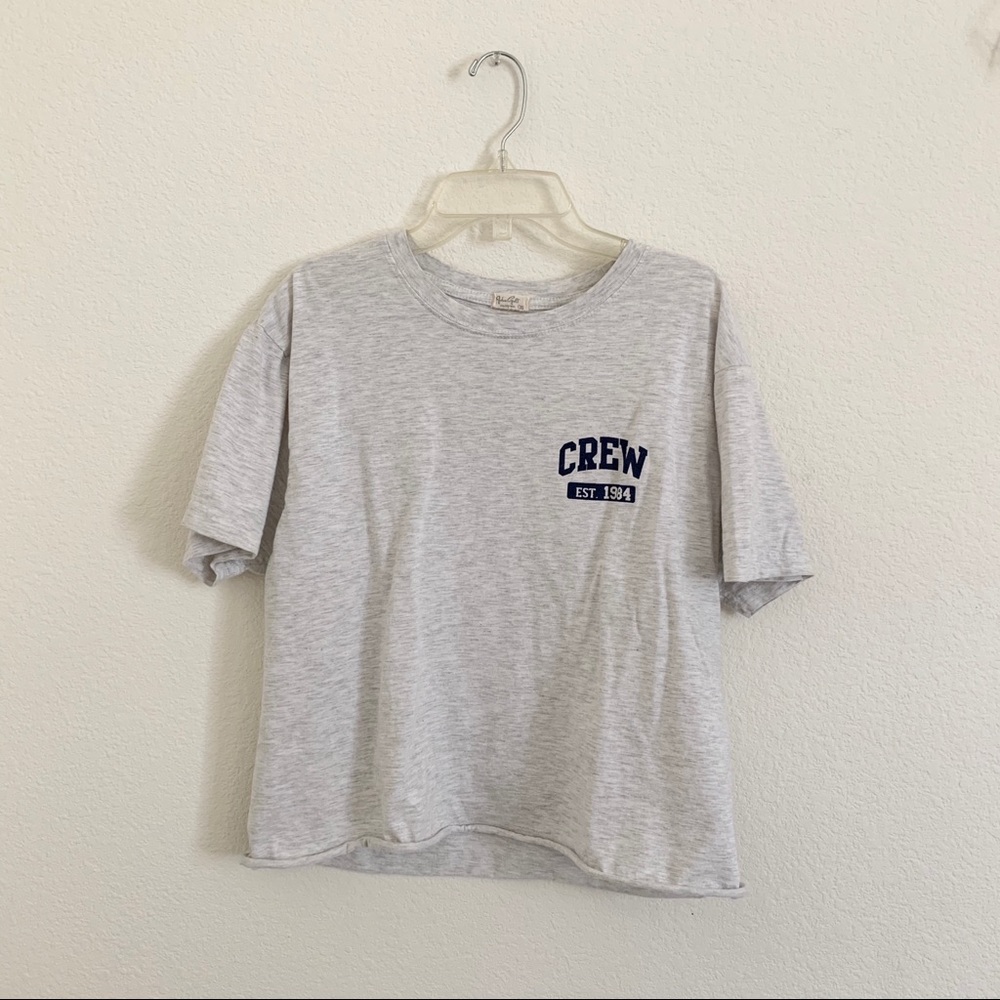 Brandy Melville crew t-shirt